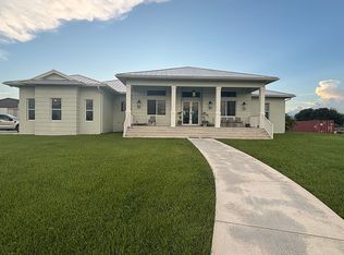 1071 S Header Canal Rd, Fort Pierce, FL 34945