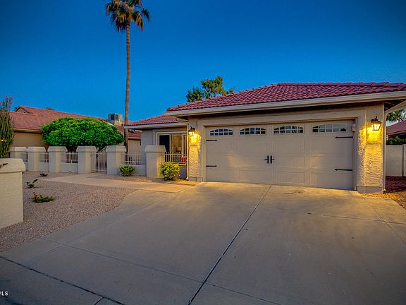 2nd image of 10905 E Bellflower Dr
