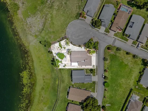 452 Lake Suzanne Dr, Lake Wales, FL 33859