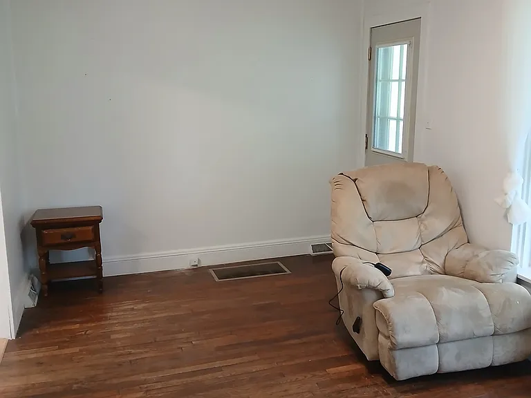 256 Barretts Dr — Photo 35