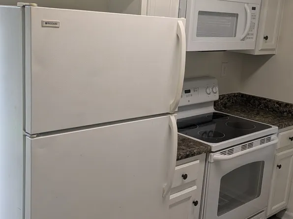 7227 McEwen Rd, Dayton, OH 45459