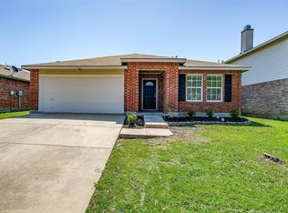 1928 J Cheshier Rd, Justin, TX 76247