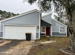 8319 Chason Rd E, Jacksonville, FL 32244