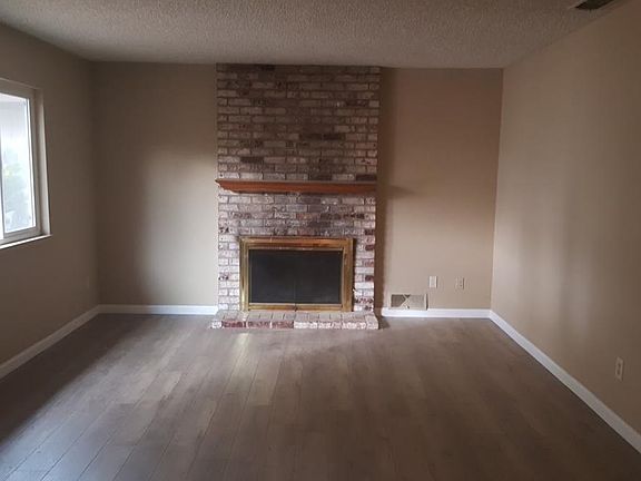 2nd image of 8509 Sun Florin Dr