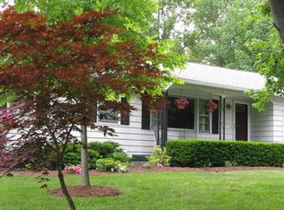 17 Cypress Dr, South Hadley, MA 01075