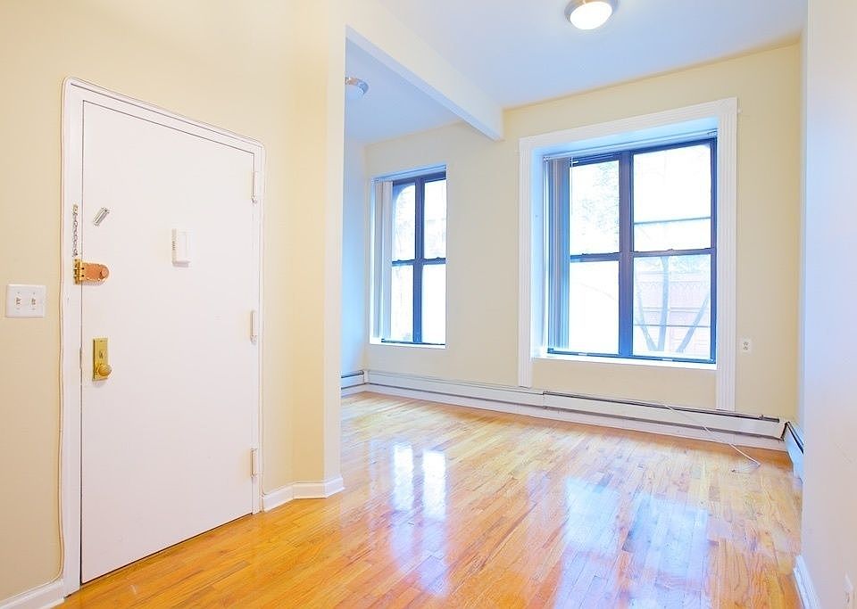 1st image of 150 W 123rd St APT 2