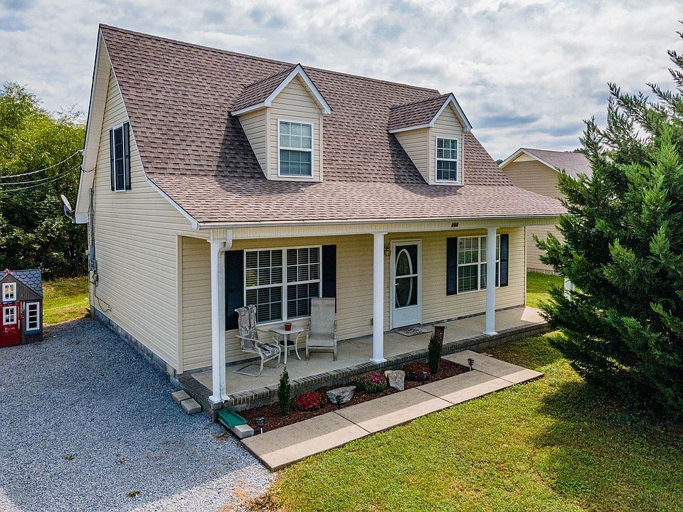 1st image of 103 Lorien Cir