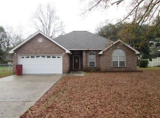 2607 Nina Dr, Picayune, MS 39466