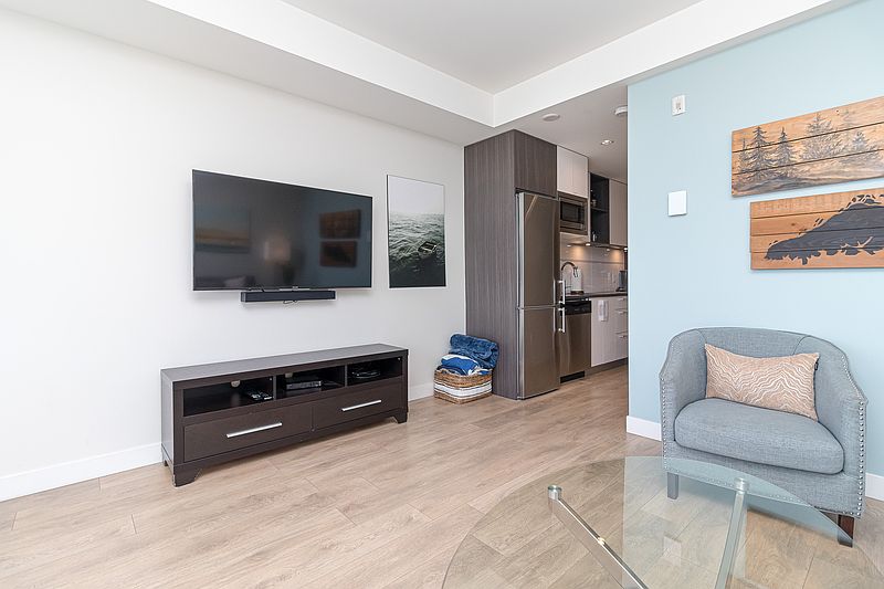 Victoria Apartment for rent - 1 Bedroom — photo 2