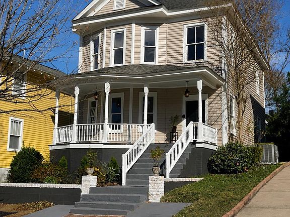 2nd image of 2226 Wayne St