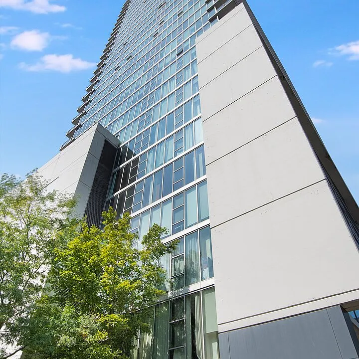 1720 S Michigan Ave #1812