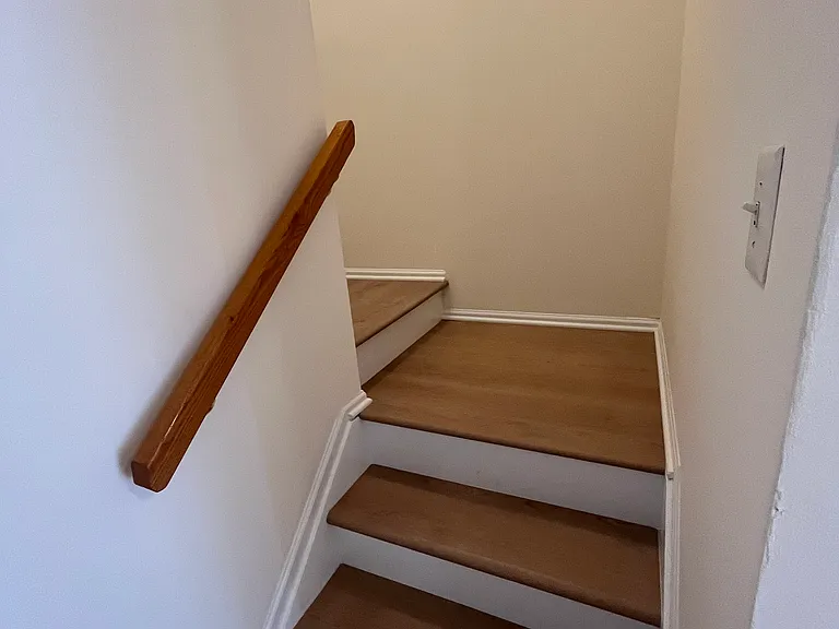 28 Madison Ct — Photo 6