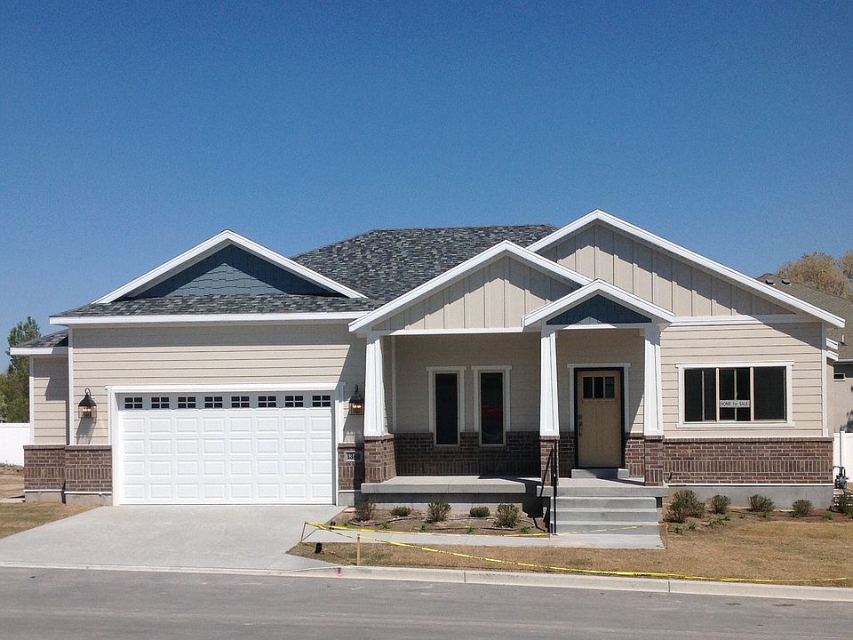 1st image of 1342 Wheadon Glenn Cove