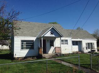 1525 SE 2nd St, Prineville, OR 97754