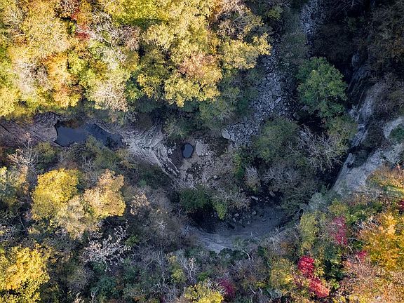 89th image of 1050 Pine Creek Falls Rd