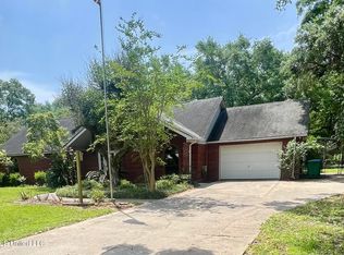 4216 Scovel Ave, Pascagoula, MS 39581