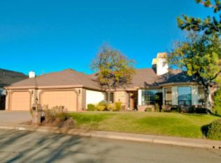 849 Sunriver Ln, Redding, CA 96001