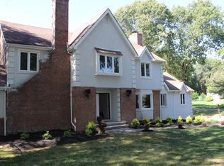 17 Jennifer Dr, Holmdel, NJ