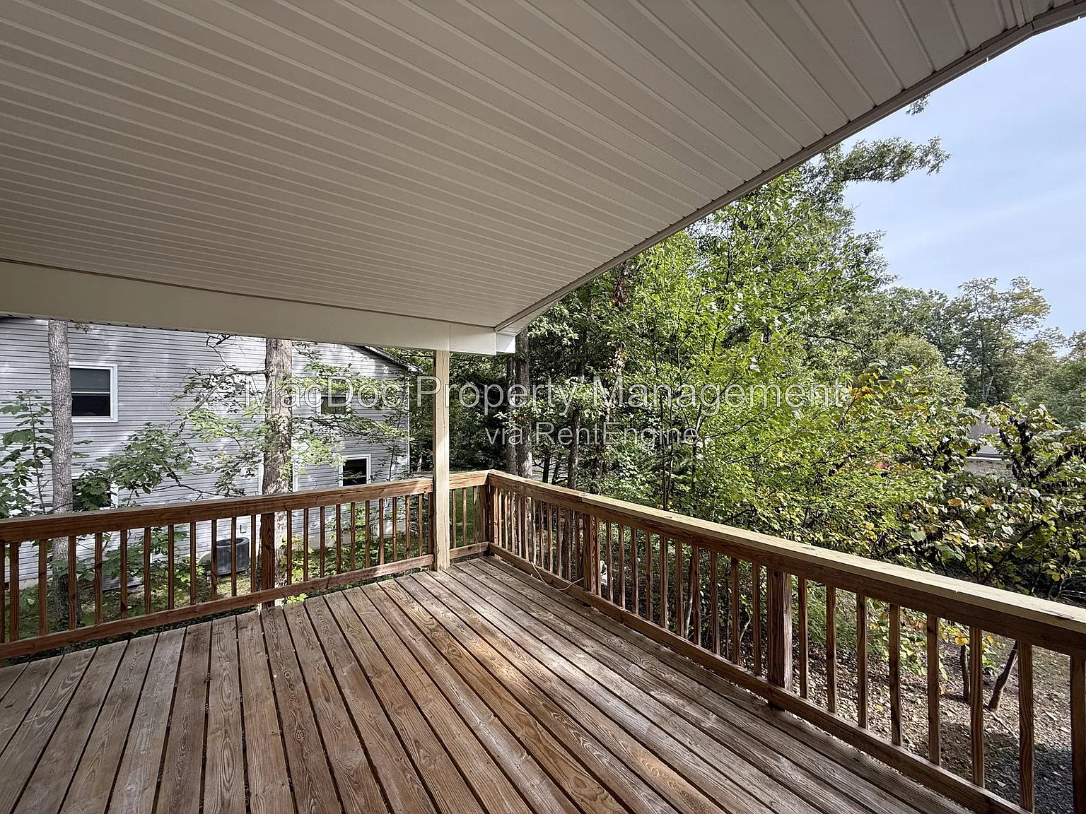 4 bed, 3.0 bath, 2200 sqft, $2,495 — Photo 2