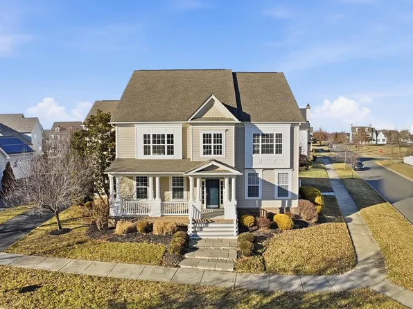 308 Ellenwood Dr, Middletown, DE 19709