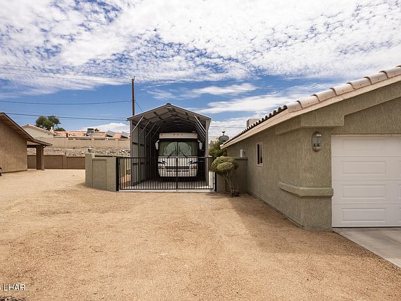 3rd image of 2720 Papeete Dr