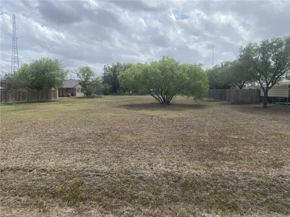 0 Herschap St, Orange Grove, TX 78372