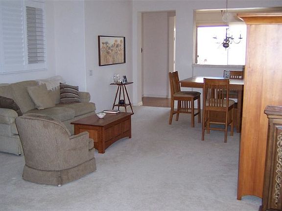 4th image of 566 Belladonna Ln