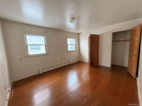 2nd image of 46 Elmira St