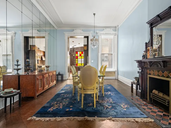 51 East 75th Street image 6 of 20