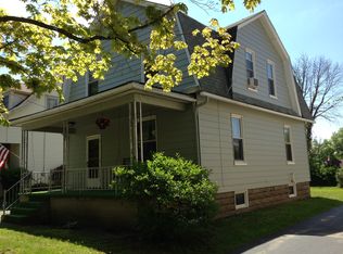 320 E Hillcrest Ave, New Castle, PA 16105