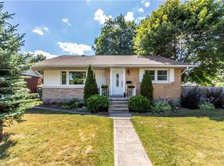 107 Ellis Cres S, Waterloo, ON N2J2C1