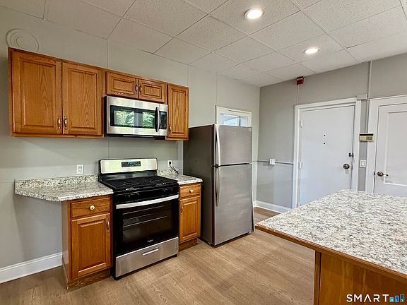 5th image of 63 Derby Ave Suite 1