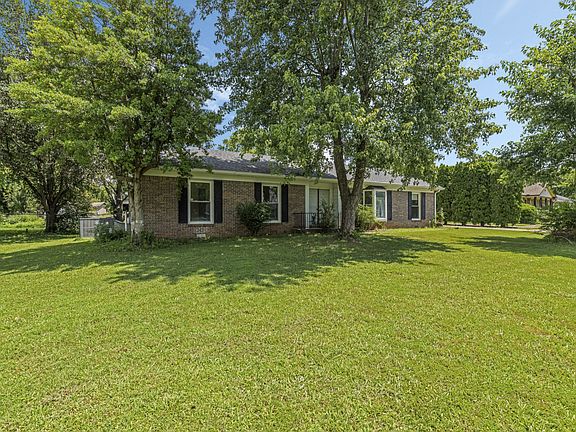 3rd image of 106 Richland Ave