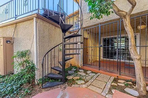 2nd image of 1011 Beechdale Dr