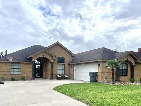 1250 Lawrence Trl, Alice, TX 78332