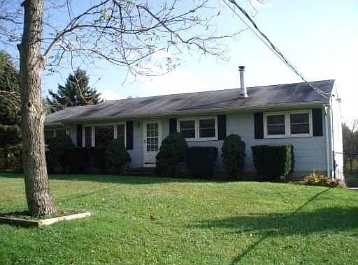 For Sale: 414 Hoffman Station Rd, Monroe Twp., New Jersey 08831