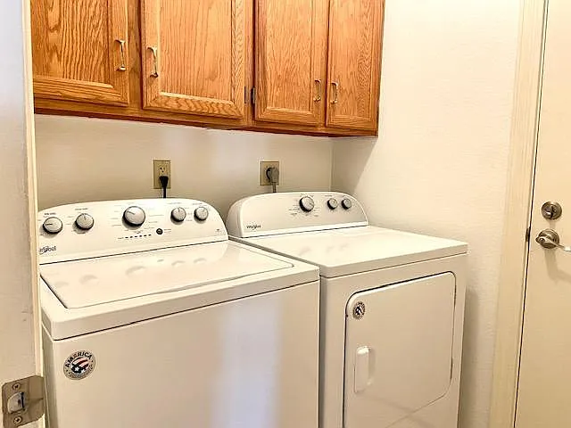 405 E Marigold Ln — Photo 22