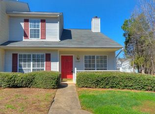 6300 Windsor Gate Ln, Charlotte, NC 28215