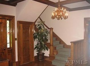 194 Elk Ave, New Rochelle, NY 10804