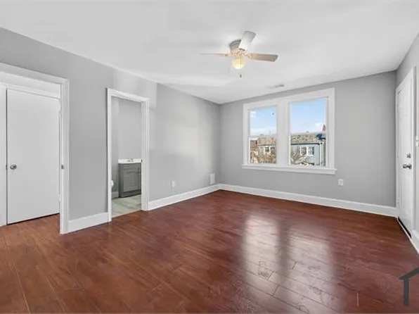 1235 Penn St NE APT 2, Washington, DC 20002