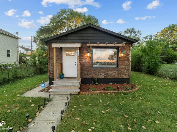 11706 S Watkins Ave, Chicago, IL 60643