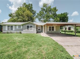 2407 Lamar Dr, Victoria, TX 77901