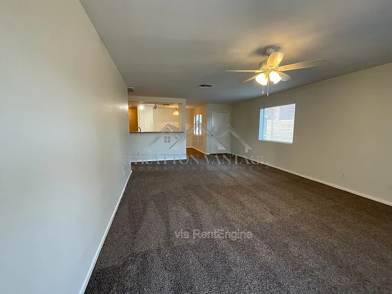 25654 W Satellite Ln — Photo 10