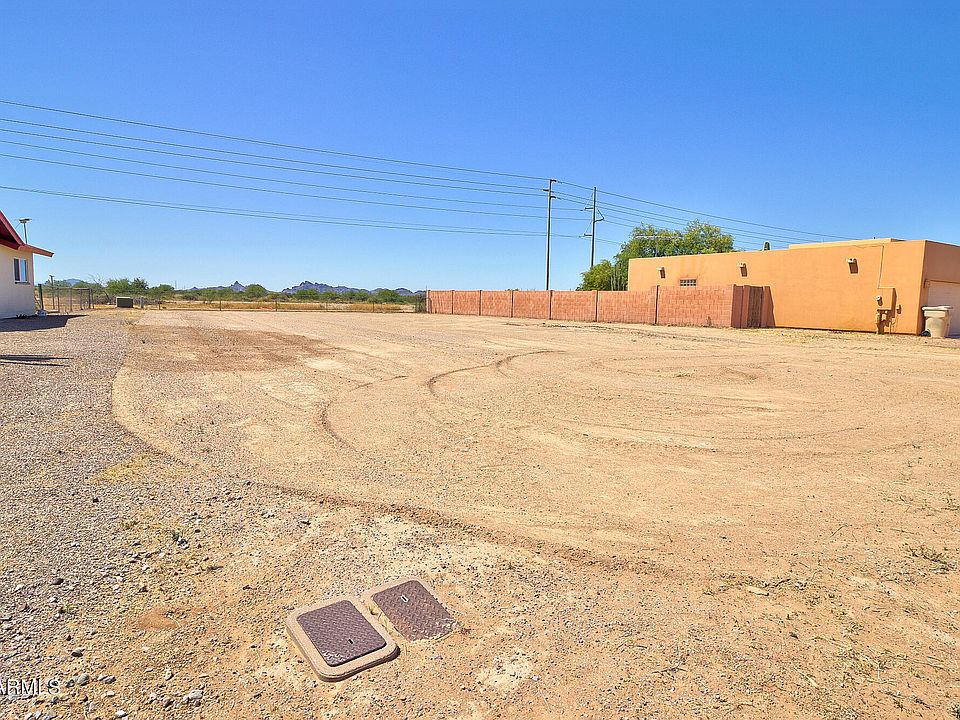2nd image of 10947 W MALIBU Circle #275