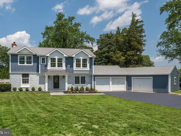 1590 Wynwood Dr, Cinnaminson, NJ 08077
