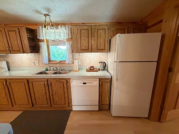 5th image of N3213 26th Ave