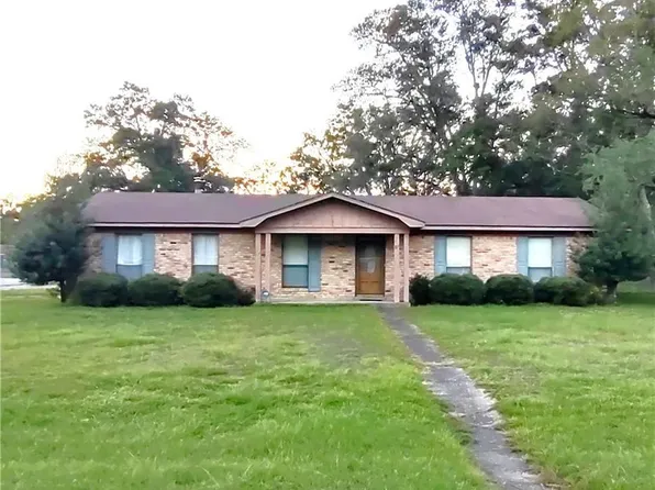 117 Lafayette Dr, Saraland, AL 36571