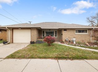 1210 Humboldt Ave, Sheboygan, WI 53081
