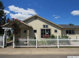 1201 Del Sol Ct, Woodburn, OR 97071