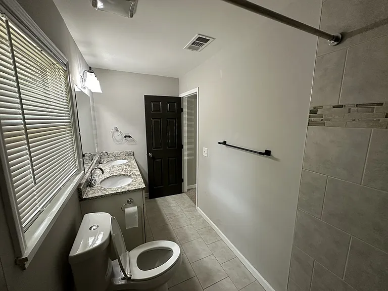 2929 Fantasy Ln — Photo 10